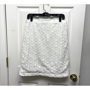 Talbots Skirt, White Lace Lined, Side Zipper, Knee Length Pencil, Women's Size 6